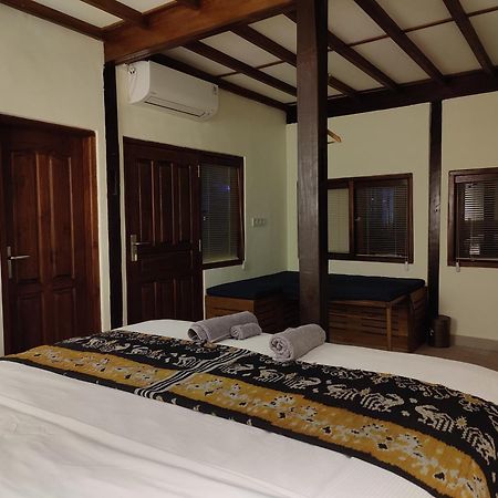 Cool Breeze Authentic Hotel Labuan Bajo Komodo ภายนอก รูปภาพ